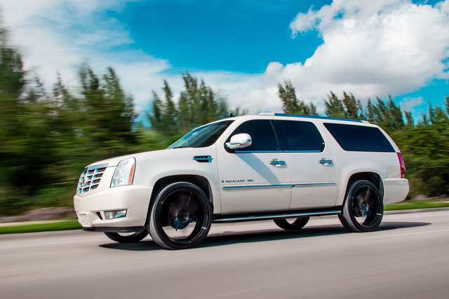 Cadillac | Ervine's & Grand Rapids Hybrid
